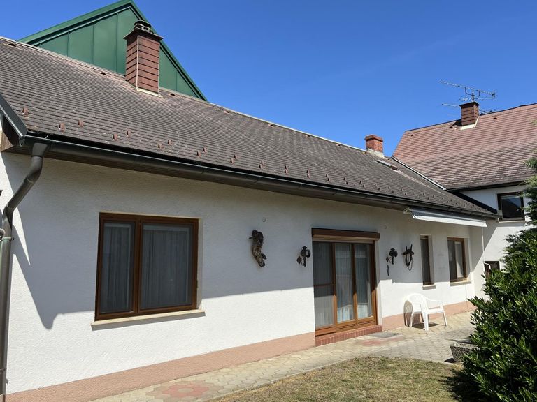 Ansicht Schlaf- und Wohnzimmer