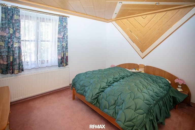 OG-Zimmer ca. 13 m²