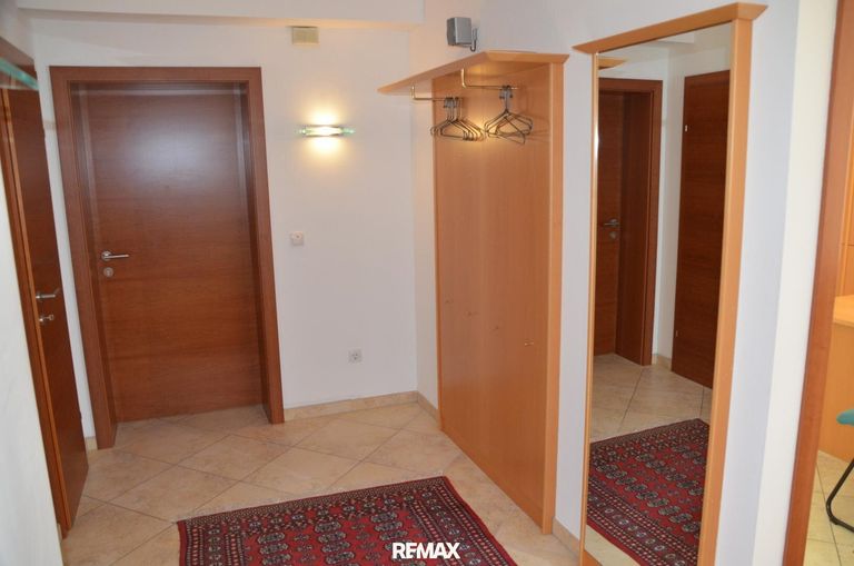 Eingangsbereich_Garderobe