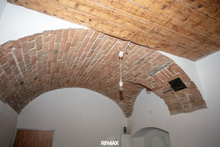 Altbau Gewerbeflächen 1_Ansicht 4