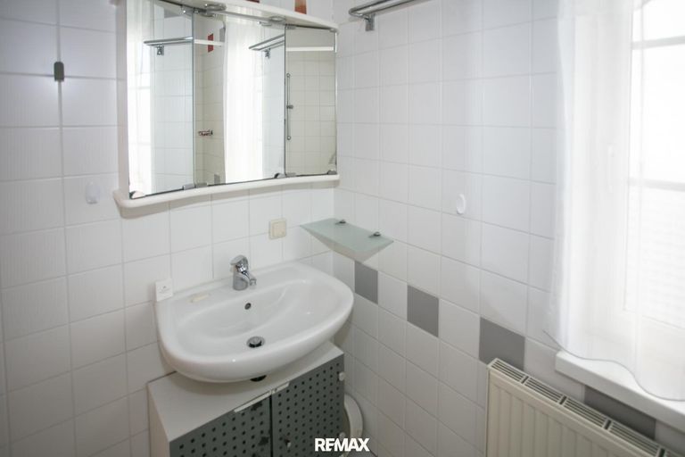 Badezimmer Ansicht 2