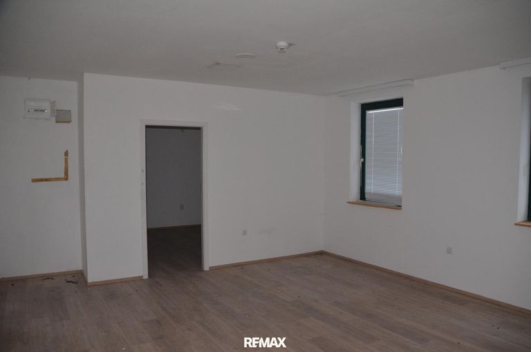 Büro_Ansicht 1
