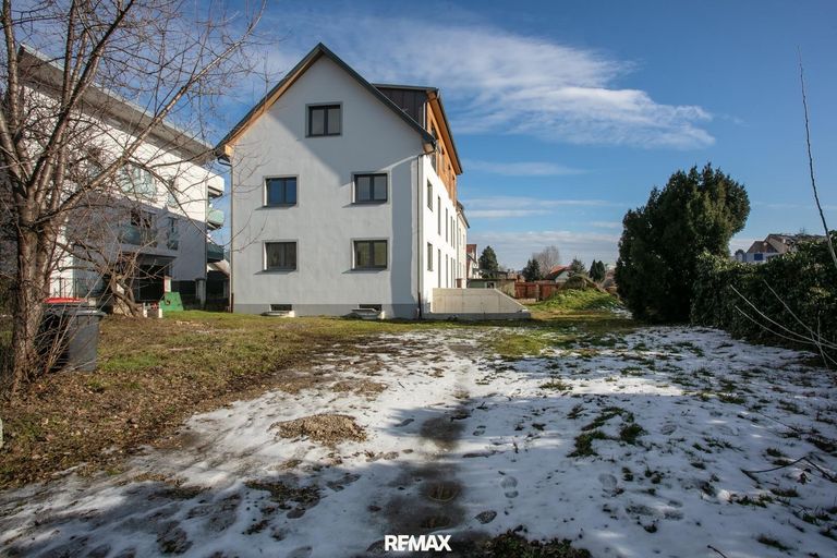 zukünftige Parkfläche
