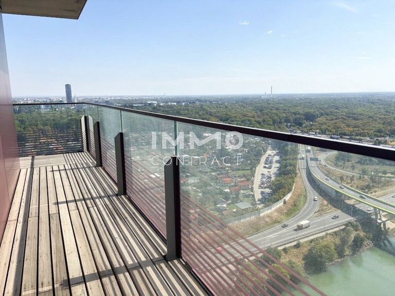 Balkon Richtung Prater & Sonnenaufgang