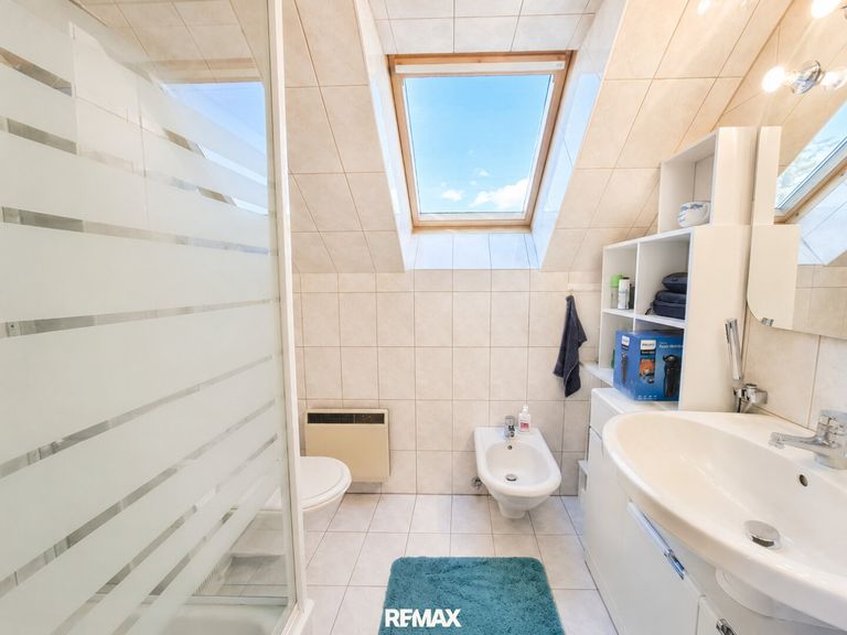Badezimmer Dachgeschoss