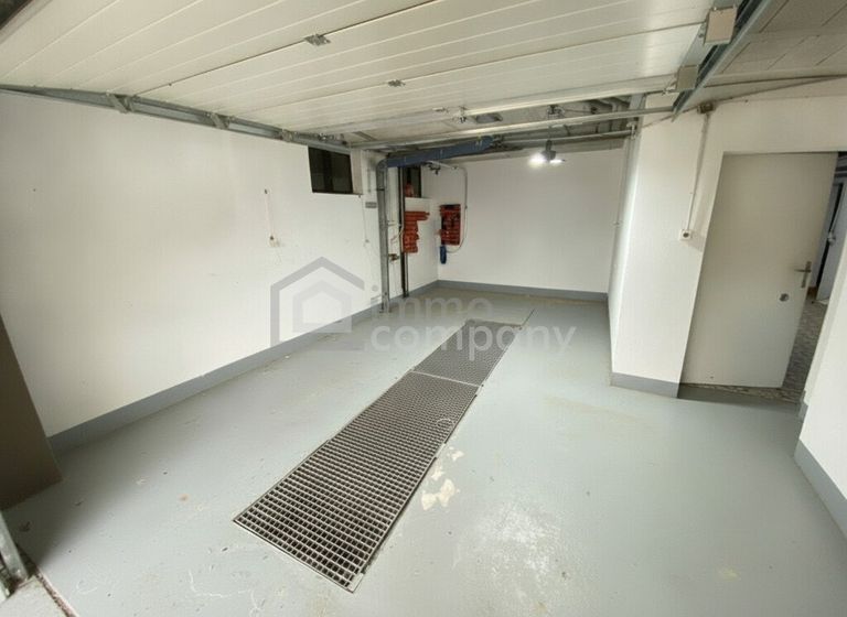 Garage 1