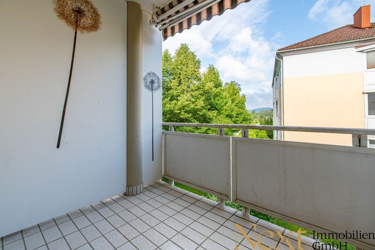 Loggia I
