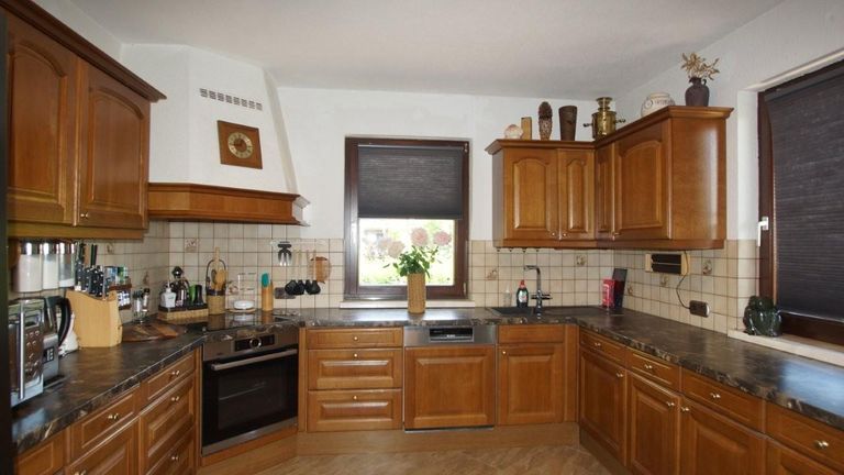 2 Küche EFH 2000