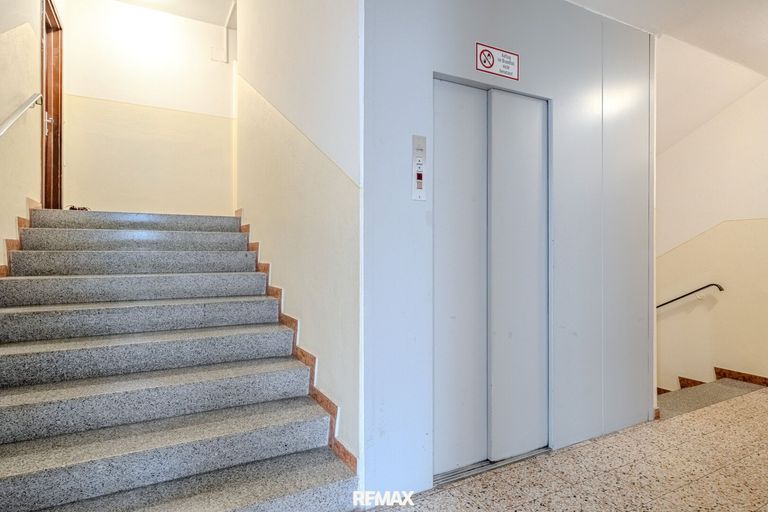 Steigenhaus mit Lift