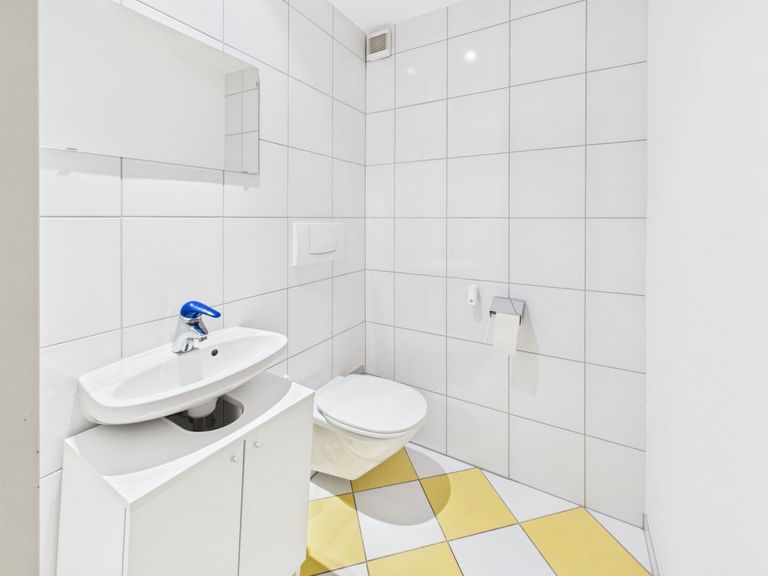 WC