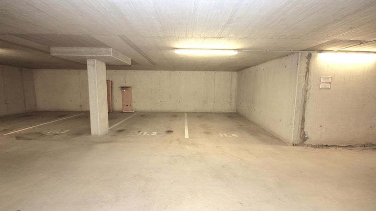 Tiefgaragenparkplatz