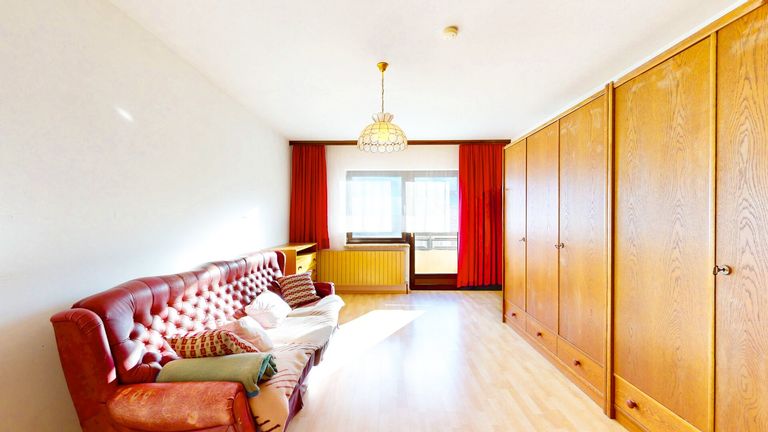 Schlafzimmer 2 (OG)
