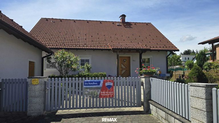 Ansicht Einfahrt