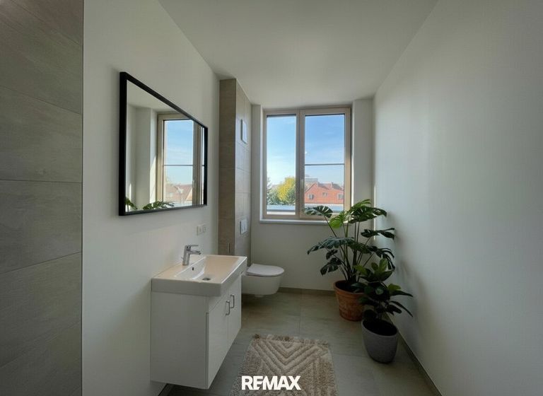 WC - Symbolfoto KI