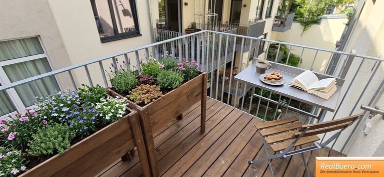2. Ebene - Terrasse bei der Galerie / Vorschlag: so könnte man ihn gestaten