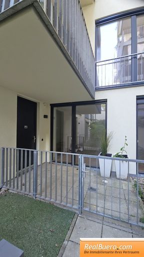 Vorplatz derzeit