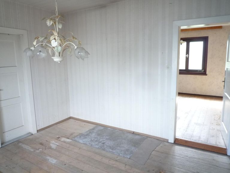 Schlafzimmer 2 OG.