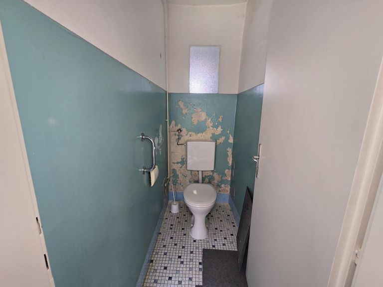 WC