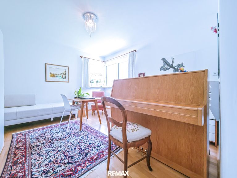 Schlafzimmer/Büro