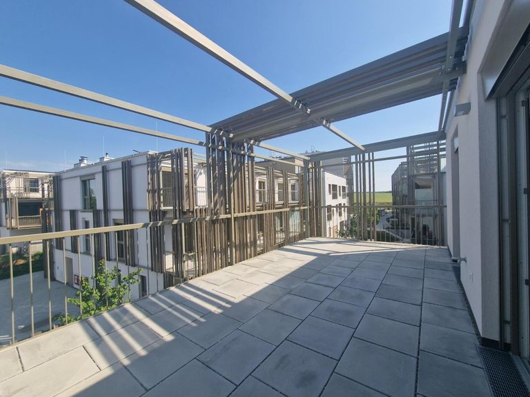 Dachterrasse westseitig.