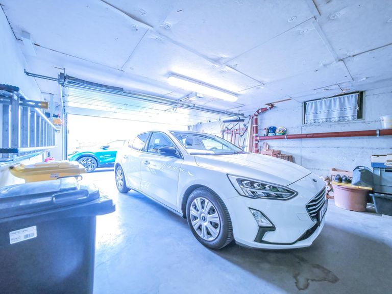 Doppelgarage