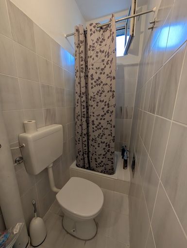 Bad mit WC & Dusche