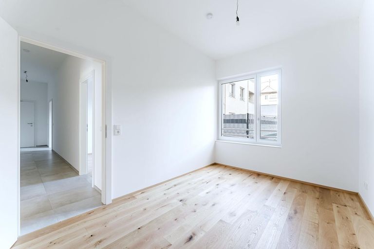 Schlafzimmer B04