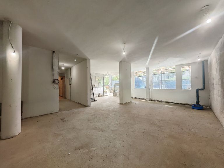Hauptverkaufsraum