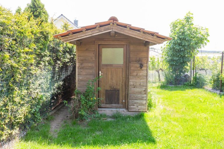 Kleines Gartenhaus
