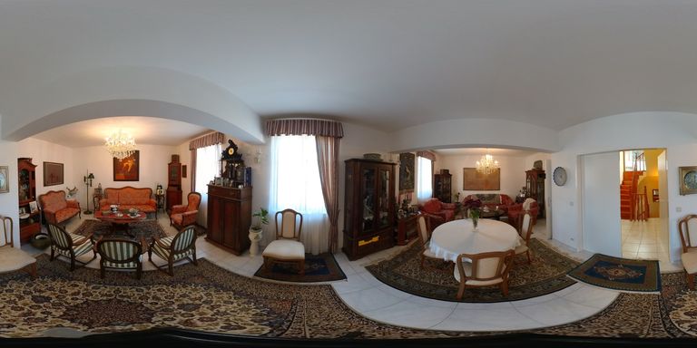 360°