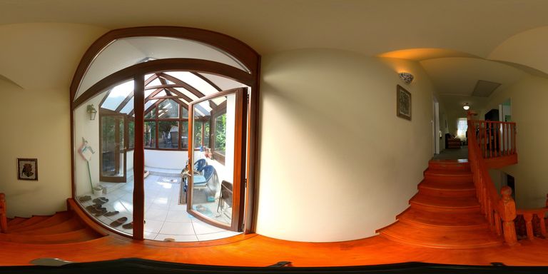 360°