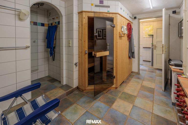 Keller Sauna