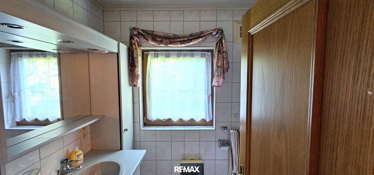 Maisonette OG Bad