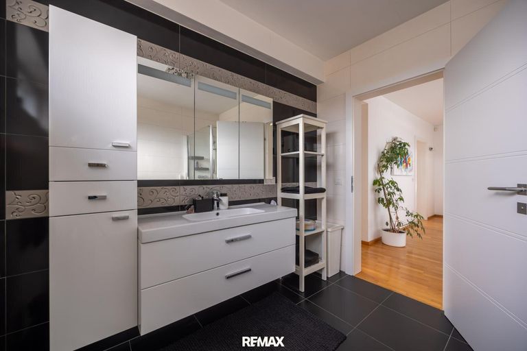 Badezimmer OG 