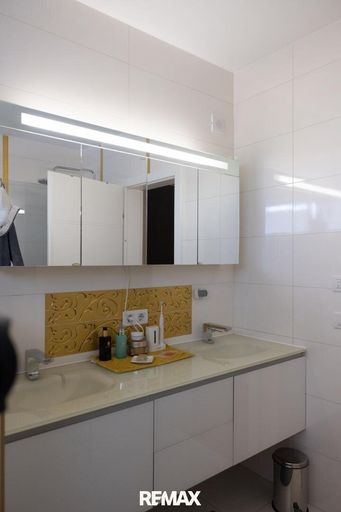 Badezimmer EG