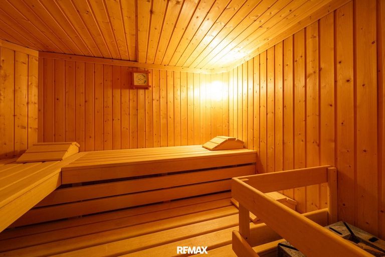 Sauna im Obergeschoss