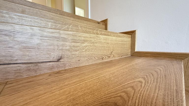 geölter Eichenparkett im ganzen Wohnbereich