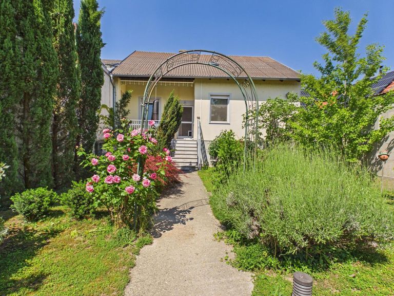 7847 Garten