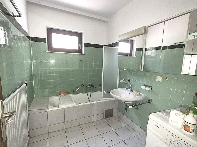 Badezimmer EG