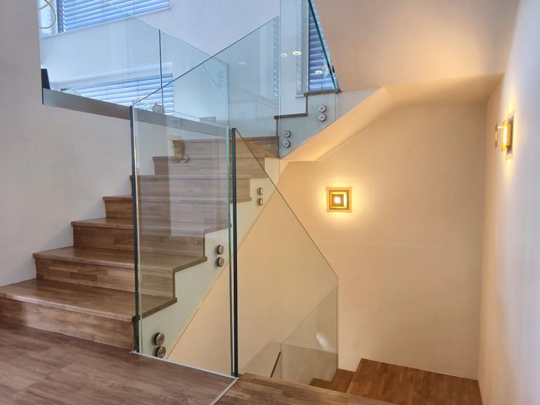 Stiegenhaus EG