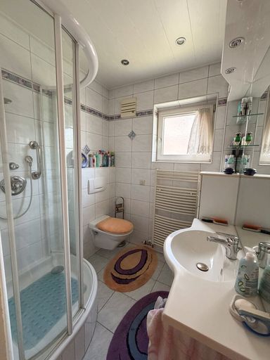 Badezimmer EG