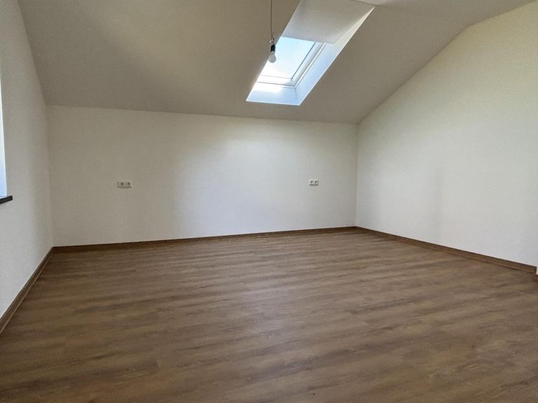 Schlafzimmer DG