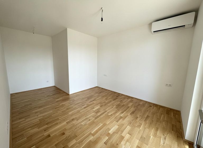 Zimmer UG