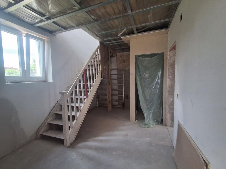 6 Vorzimmer Stiegenaufgang 3423 Wördern