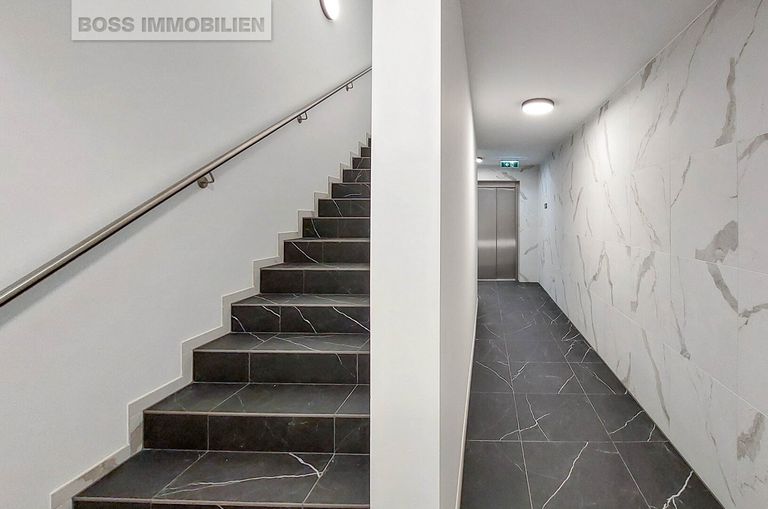 12 Stiegenhaus