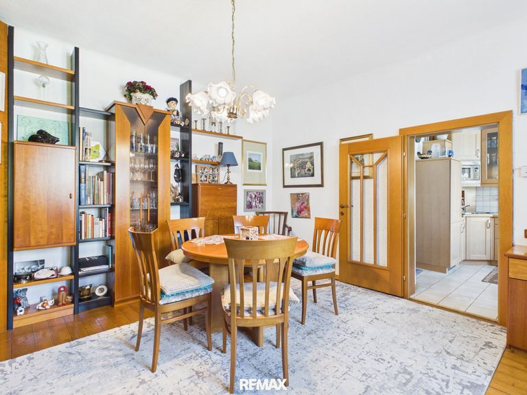 7784-Haus 1 Esszimmer