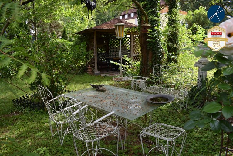 Lauschiger Platz im Garten