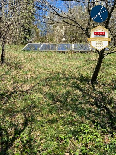 Hinterer Gartenteil mit Solaranlage
