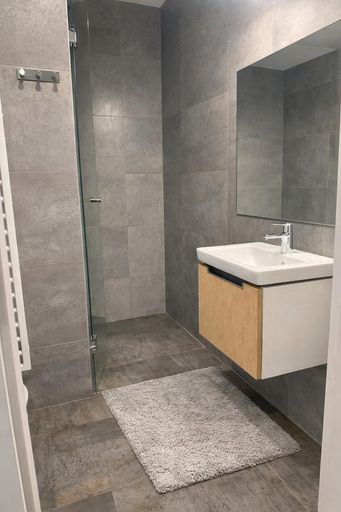 Badezimmer 1