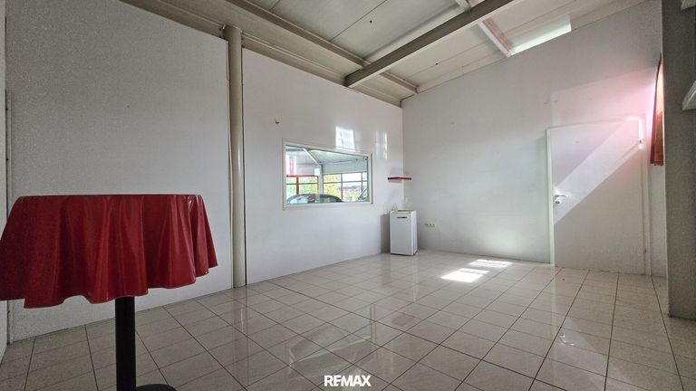 Büro 1